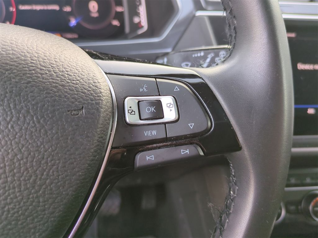 Thumbnail: 2020 Volkswagen Tiguan - 31