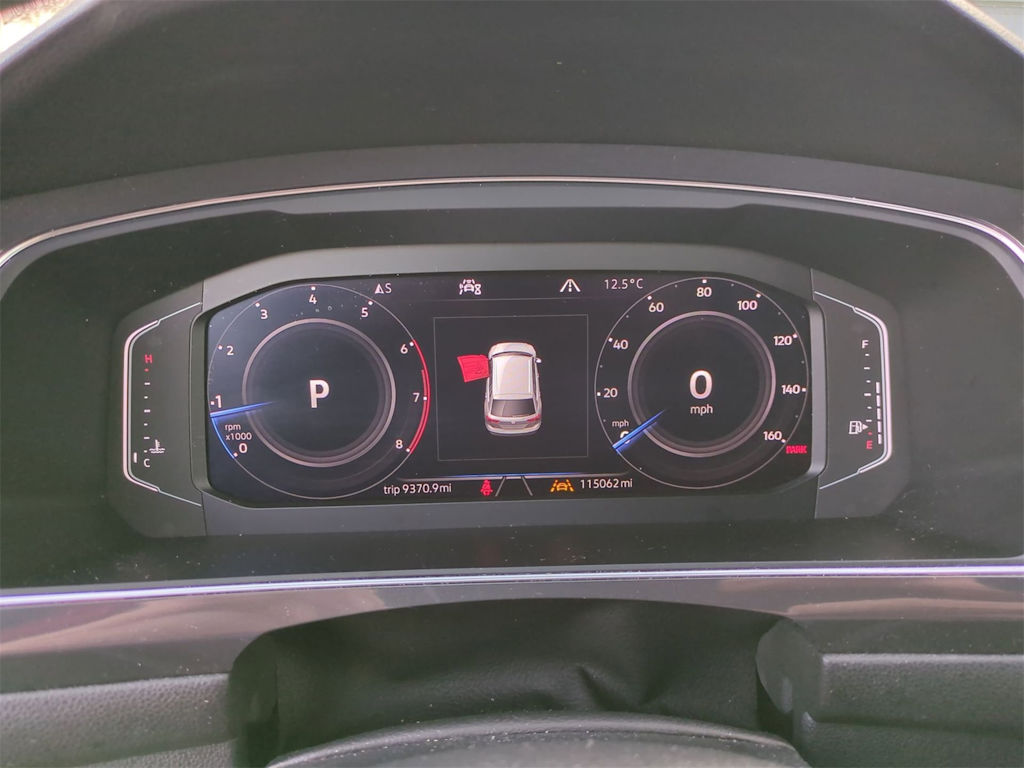 Thumbnail: 2020 Volkswagen Tiguan - 16