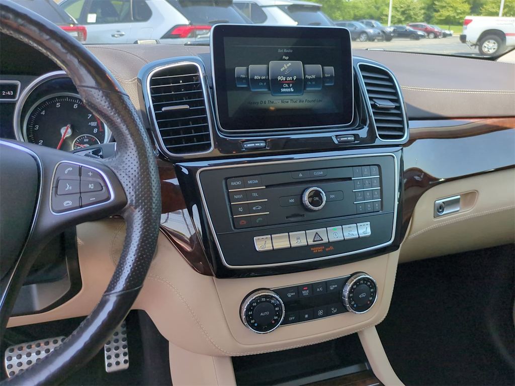 Thumbnail: 2016 Mercedes-Benz GLE - 14