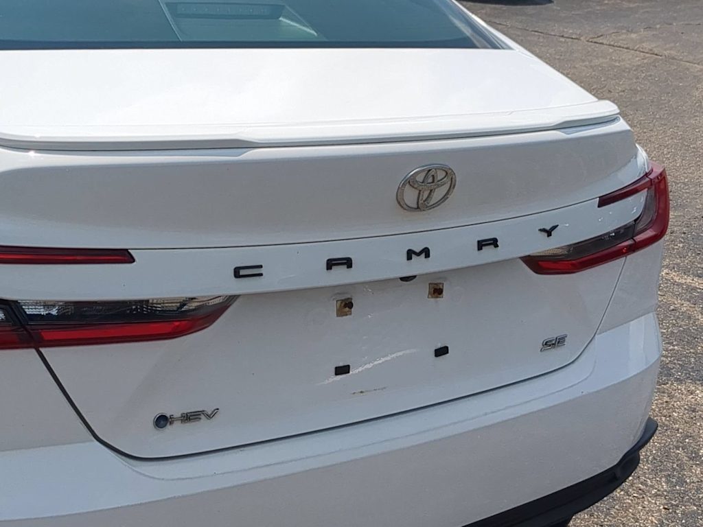 Thumbnail: 2025 Toyota Camry - 23