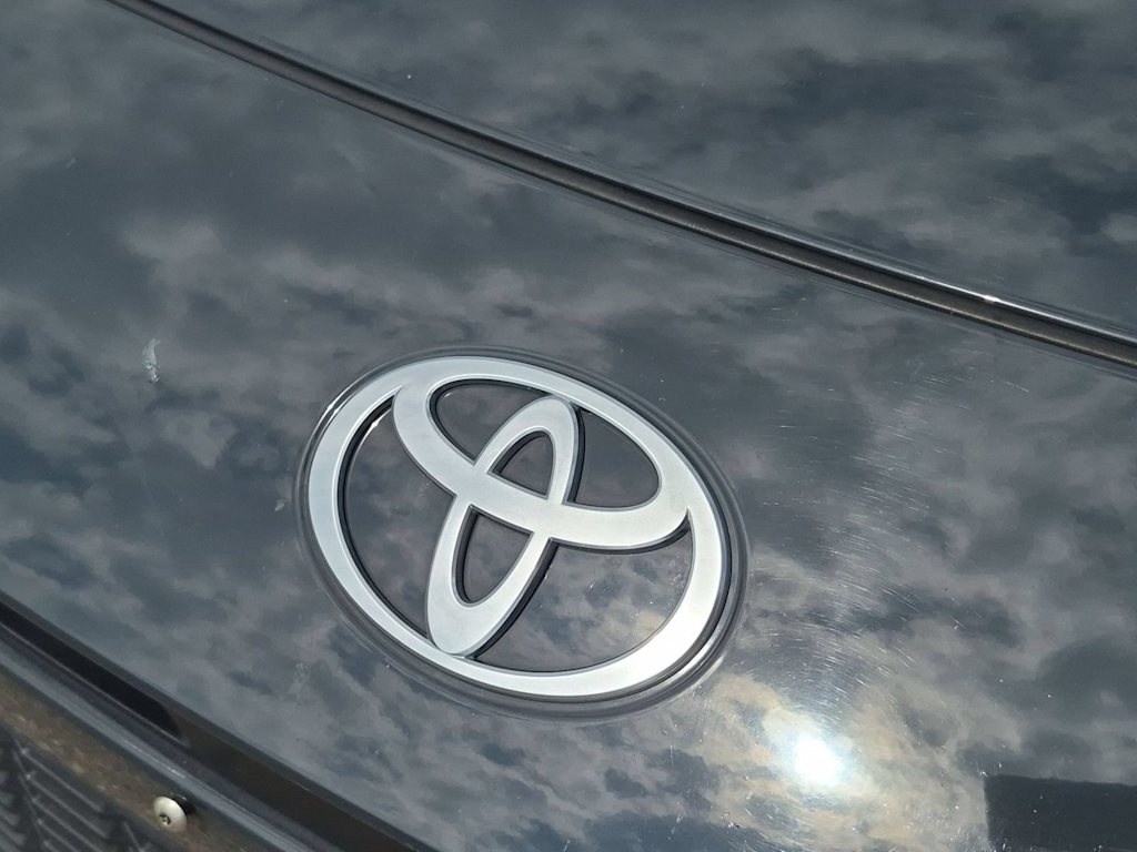 Thumbnail: 2025 Toyota Camry - 7