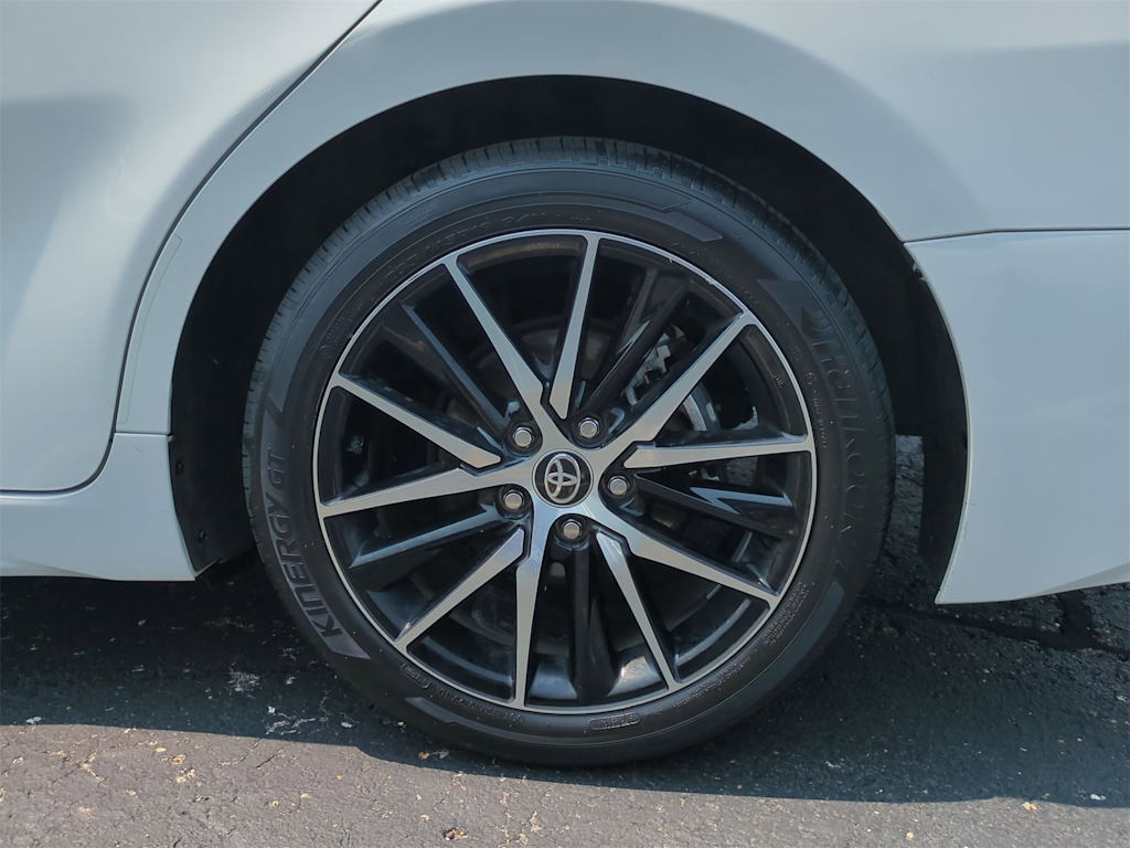 Thumbnail: 2024 Toyota Camry - 8