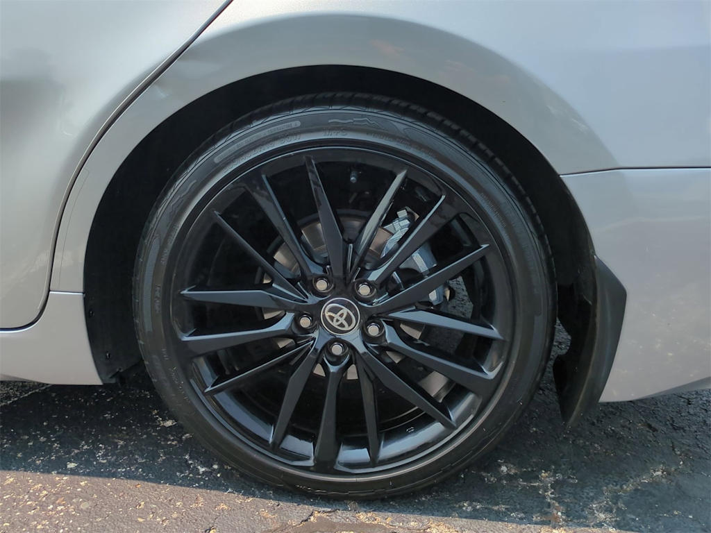 Thumbnail: 2024 Toyota Camry - 8