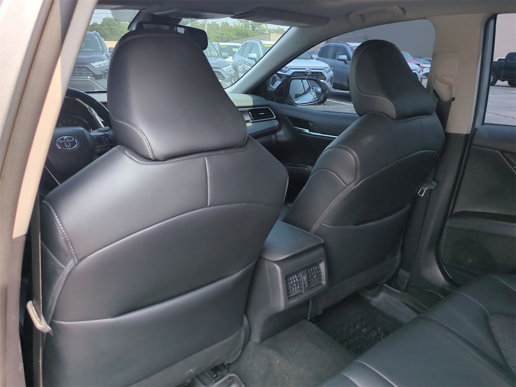 Thumbnail: 2024 Toyota Camry - 11