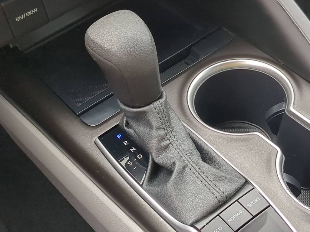 Thumbnail: 2023 Toyota Camry - 33
