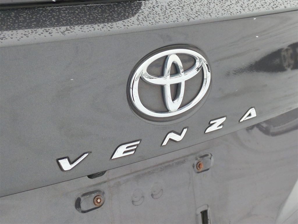 2015 Toyota Venza XLE 7