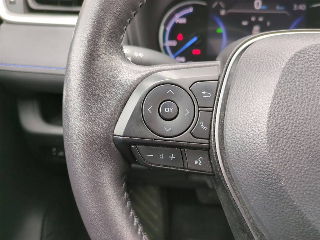 2022 Toyota RAV4 XSE 27