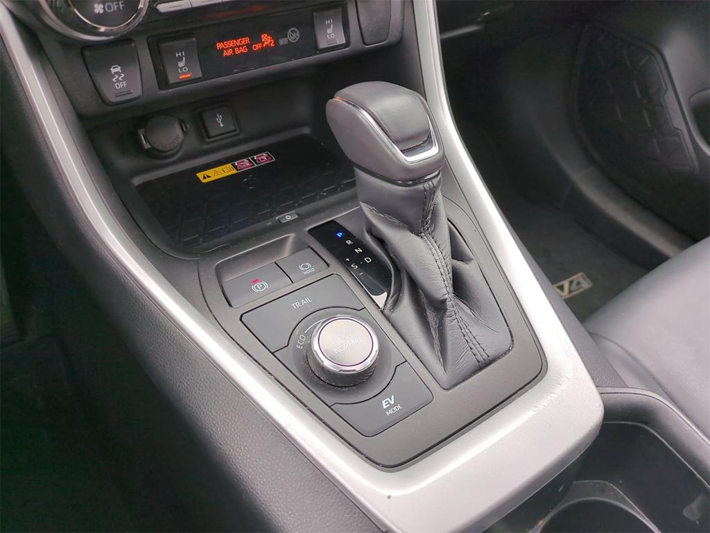 2022 Toyota RAV4 XSE 15