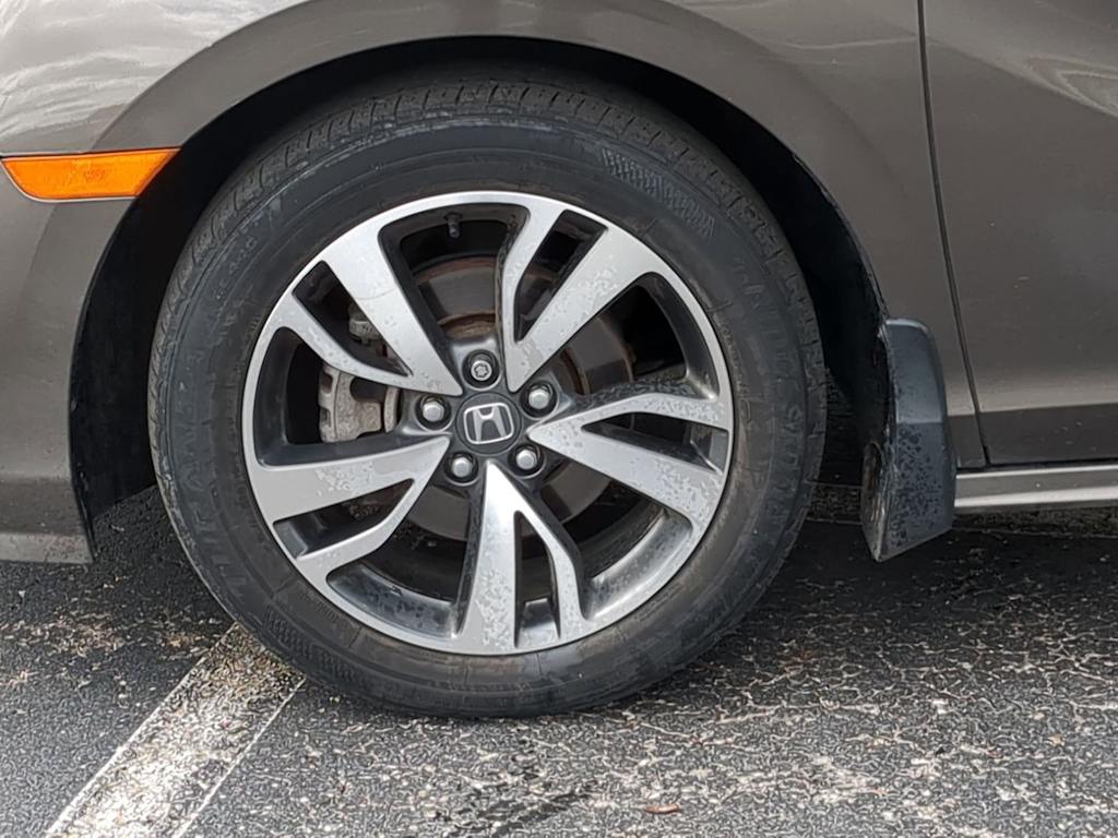 Thumbnail: 2023 Honda Odyssey - 8