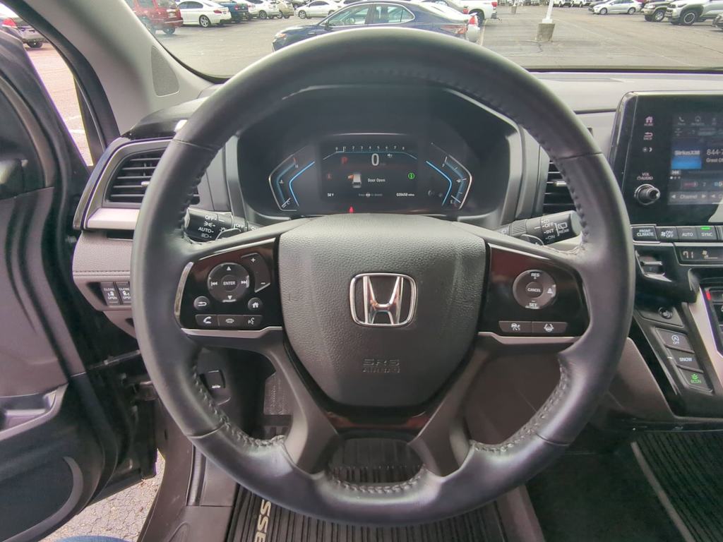Thumbnail: 2023 Honda Odyssey - 13