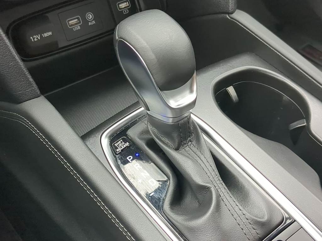 Thumbnail: 2019 Hyundai Santa Fe - 15