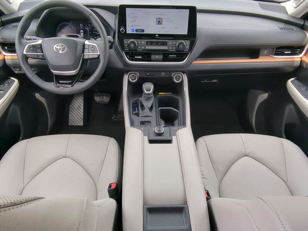 Thumbnail: 2026 Toyota Grand Highlander - 9