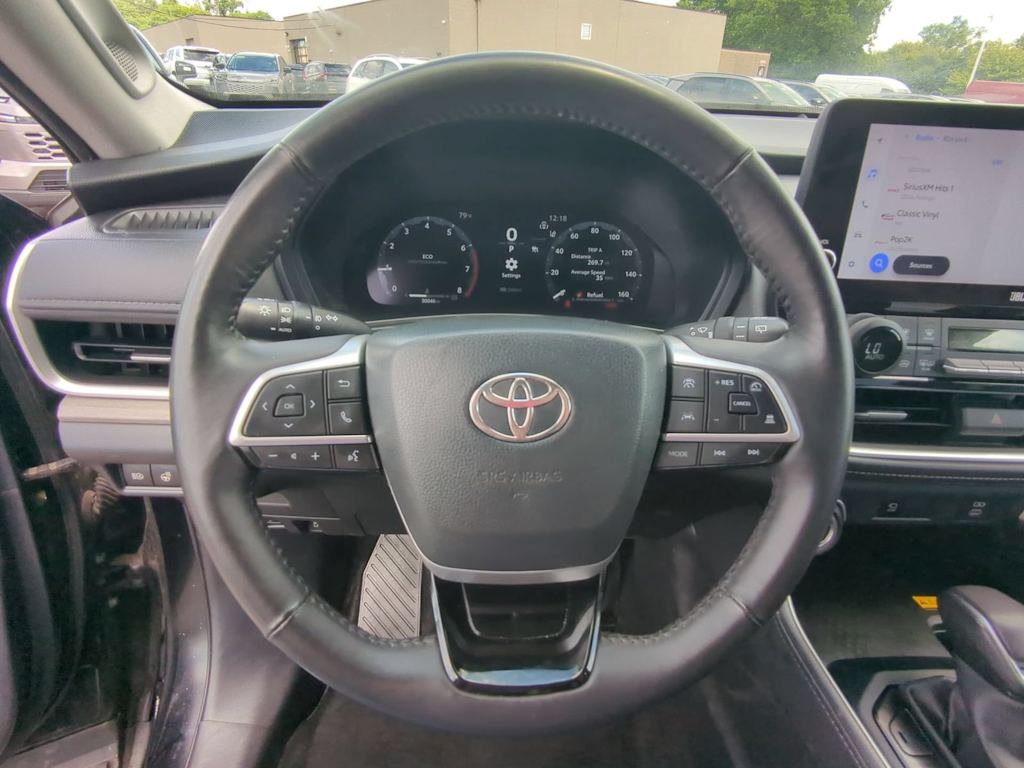 Thumbnail: 2024 Toyota Grand Highlander - 12
