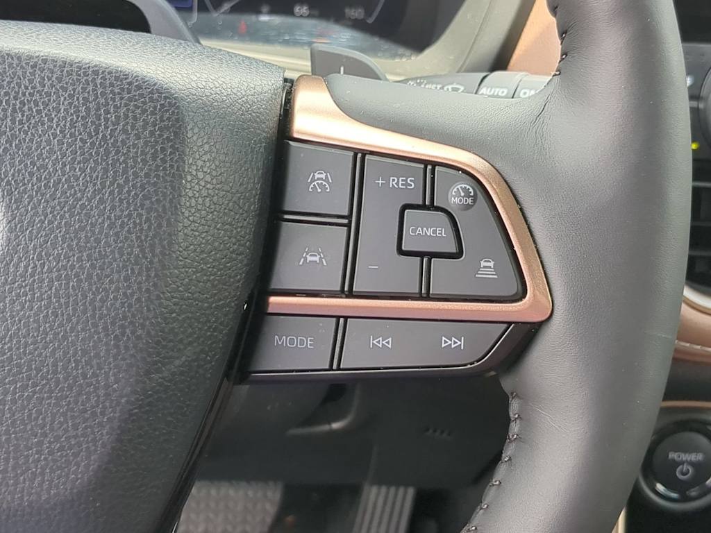 Thumbnail: 2026 Toyota Grand Highlander - 29