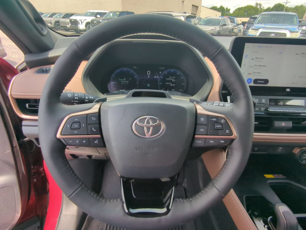 Thumbnail: 2026 Toyota Grand Highlander - 13