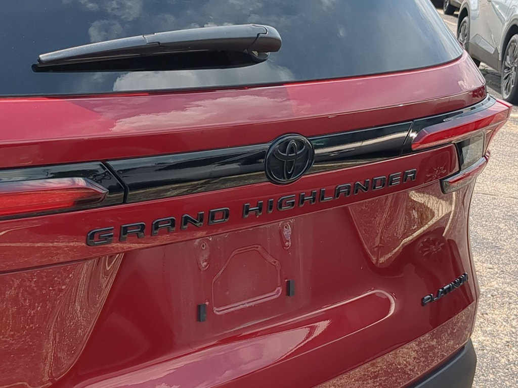 Thumbnail: 2026 Toyota Grand Highlander - 24