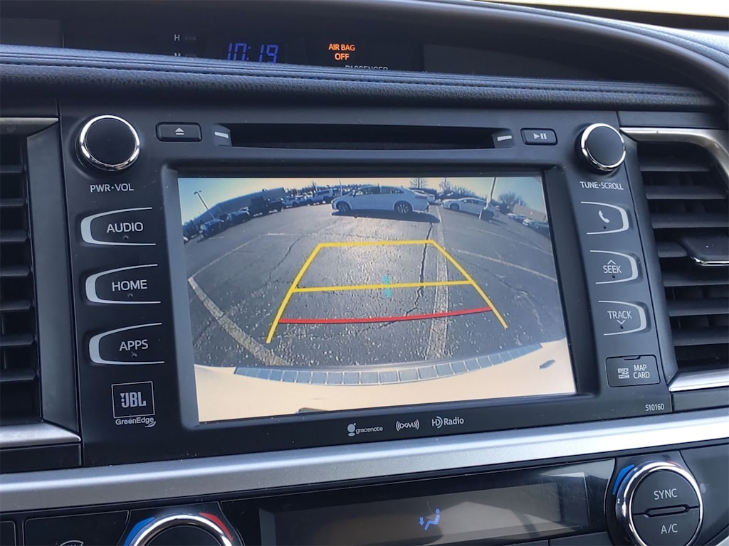 2016 Toyota Highlander Limited 33