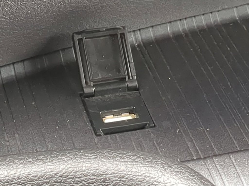 Thumbnail: 2023 Toyota Sienna - 34