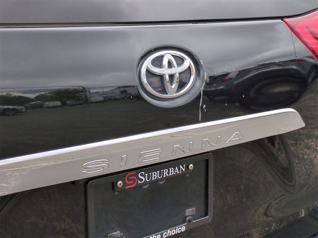 2019 Toyota Sienna Limited 7