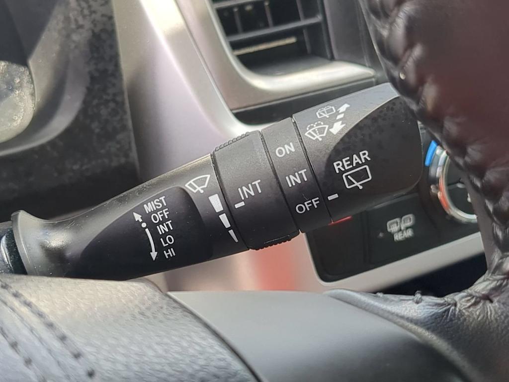 Thumbnail: 2018 Toyota Highlander - 30
