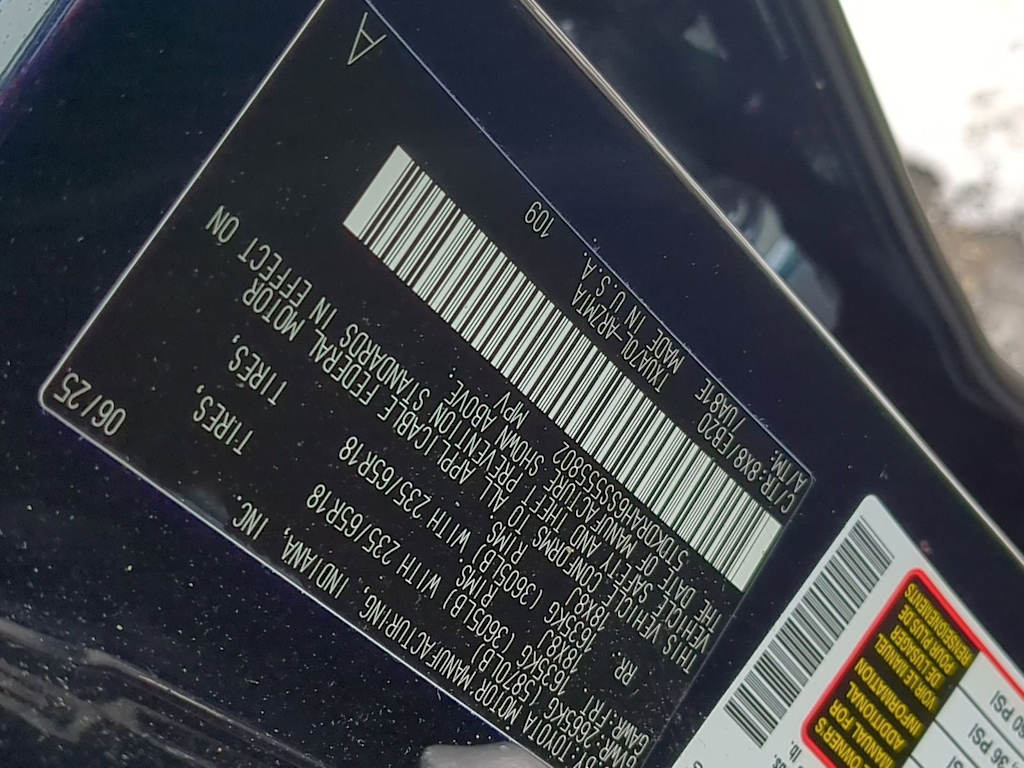 Thumbnail: 2025 Toyota Highlander - 43