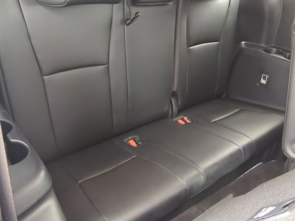 Thumbnail: 2025 Toyota Highlander - 36