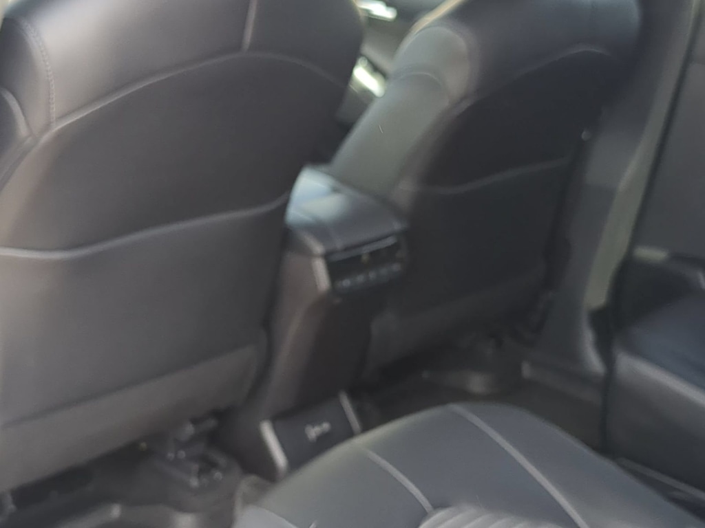 Thumbnail: 2023 Toyota Highlander - 24
