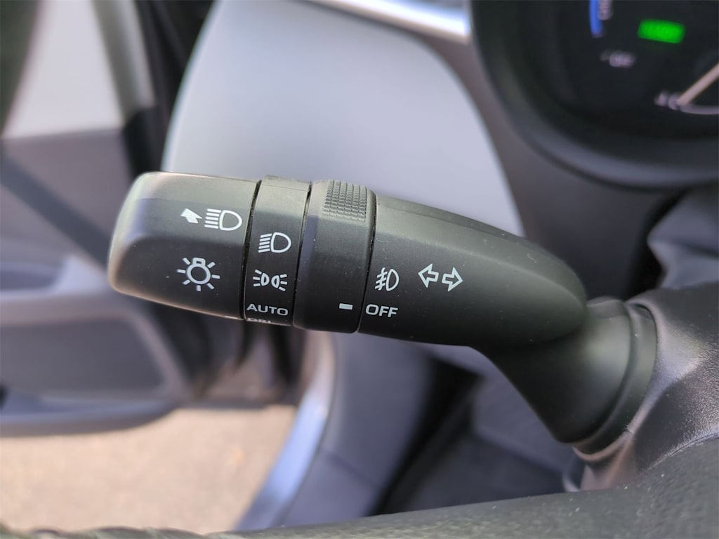 Thumbnail: 2021 Toyota Sienna - 31