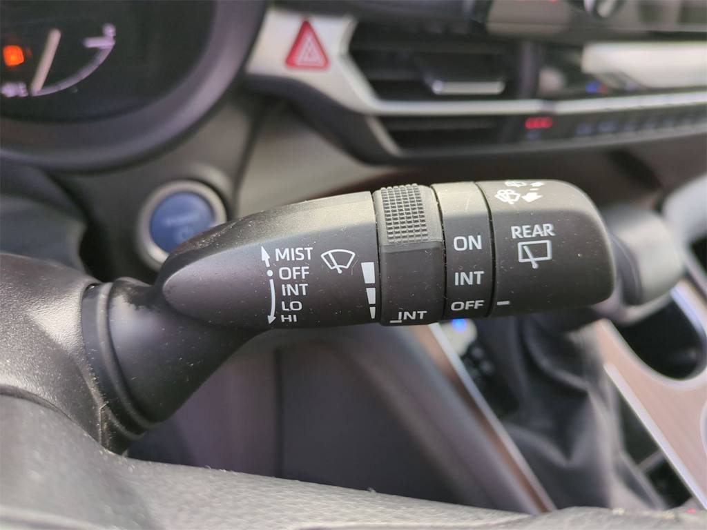 Thumbnail: 2021 Toyota Sienna - 14