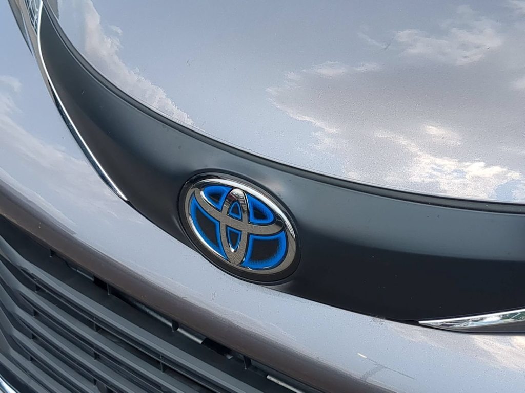 Thumbnail: 2024 Toyota Sienna - 7