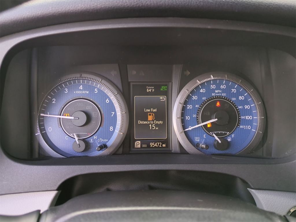 Thumbnail: 2018 Toyota Sienna - 16