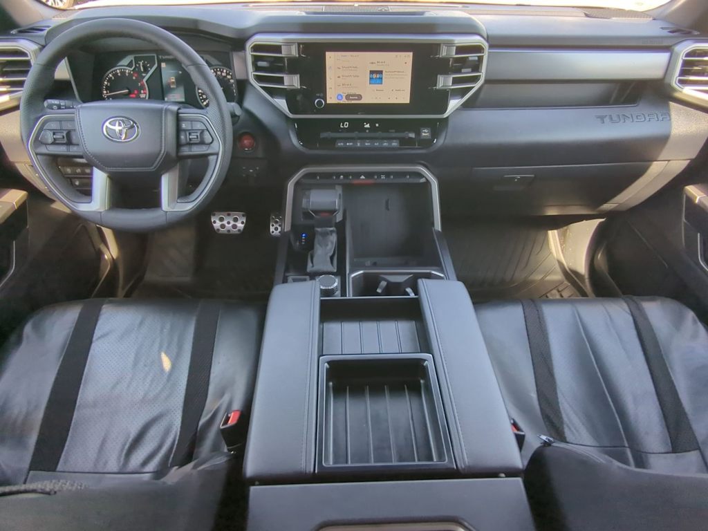 Thumbnail: 2025 Toyota Tundra - 9