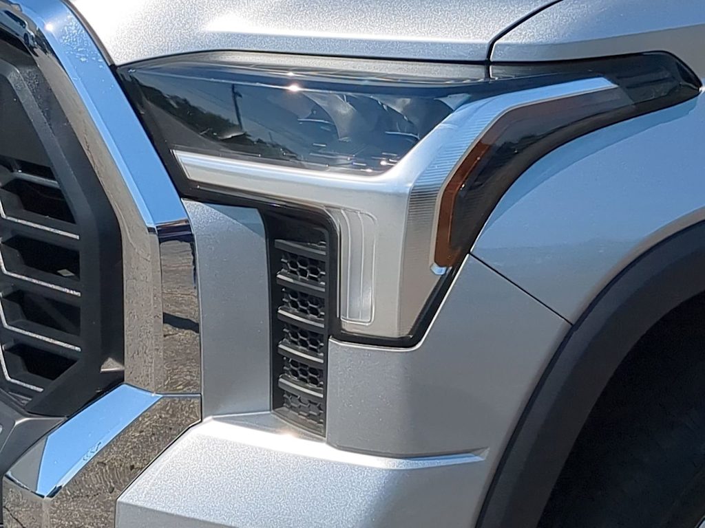 Thumbnail: 2025 Toyota Tundra - 23