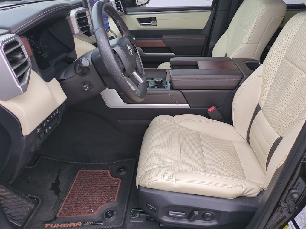 Thumbnail: 2023 Toyota Tundra - 9