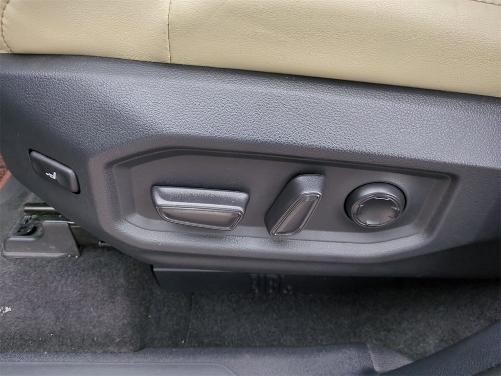 Thumbnail: 2023 Toyota Tundra - 25