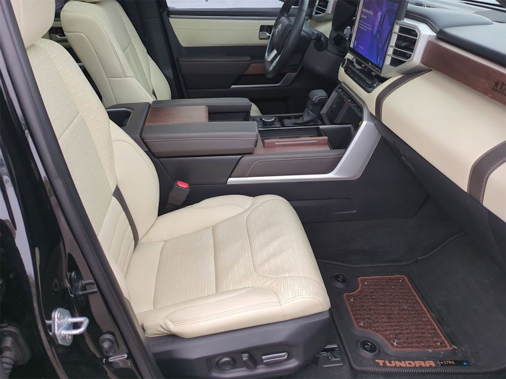 Thumbnail: 2023 Toyota Tundra - 10