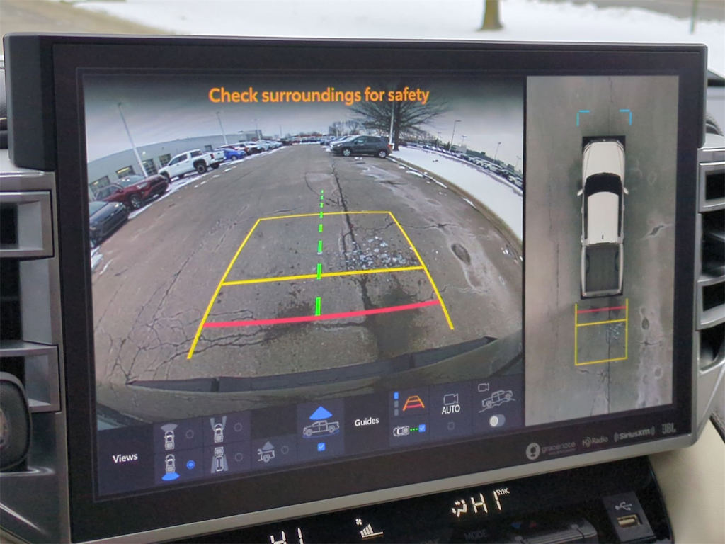 Thumbnail: 2023 Toyota Tundra - 33