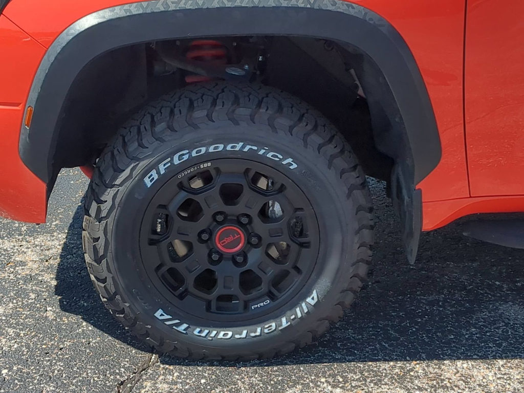 Thumbnail: 2023 Toyota Tundra - 7