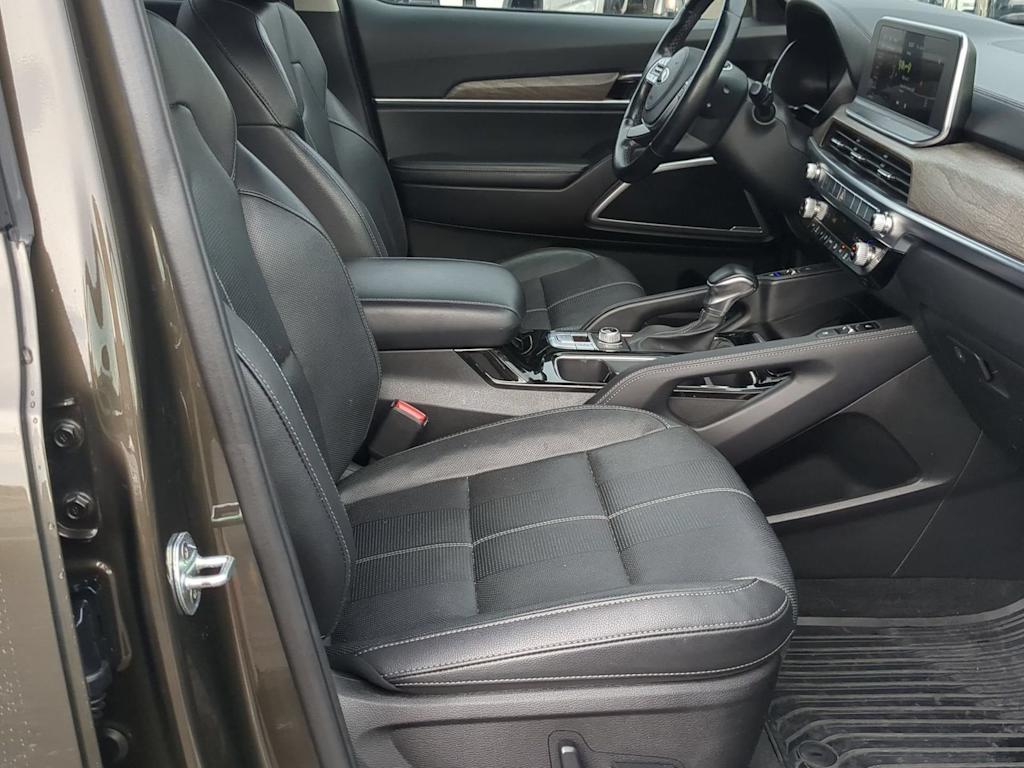 Thumbnail: 2021 Kia Telluride - 11