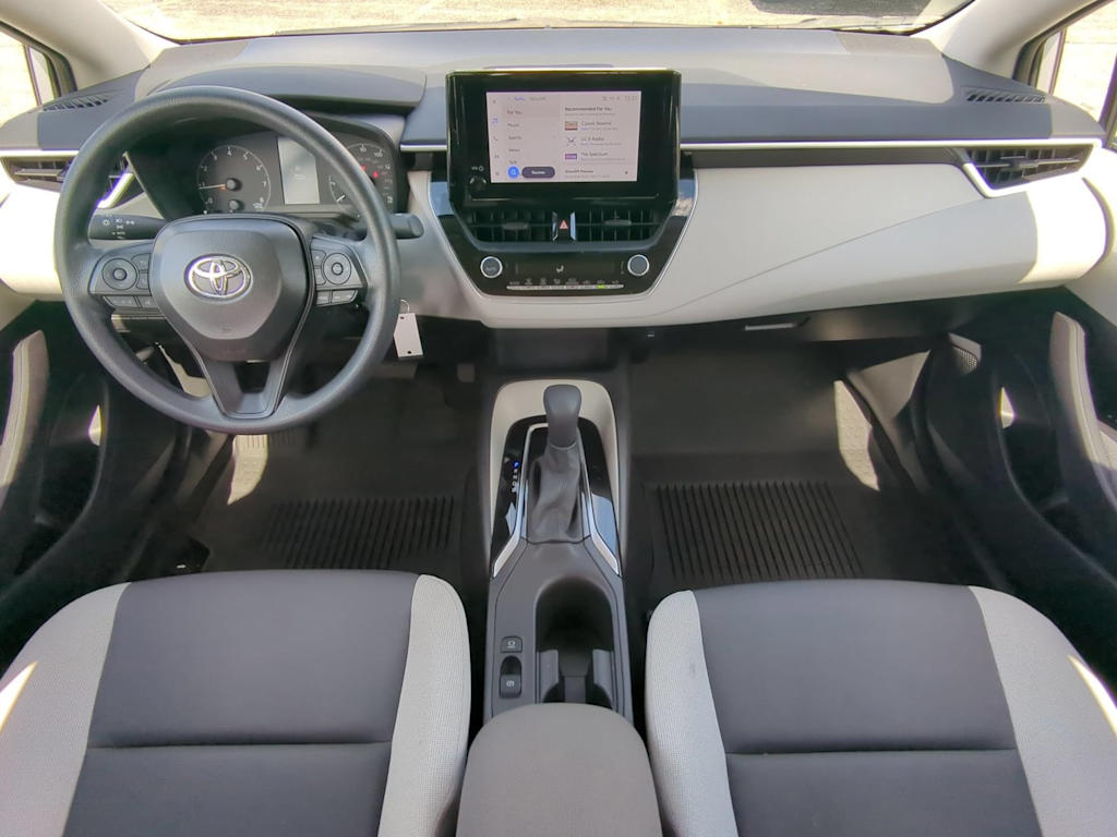 Thumbnail: 2025 Toyota Corolla - 9