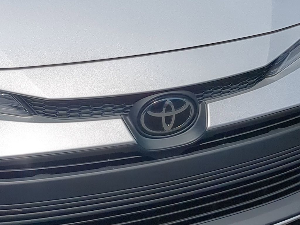 Thumbnail: 2023 Toyota Corolla - 25