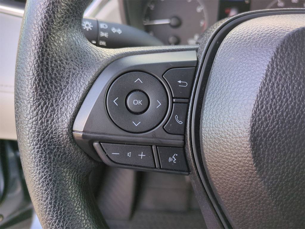 Thumbnail: 2025 Toyota Corolla Cross - 28