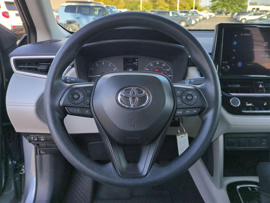 Thumbnail: 2025 Toyota Corolla Cross - 13