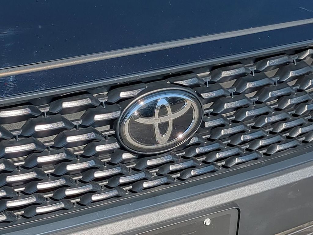 Thumbnail: 2025 Toyota Corolla Cross - 7