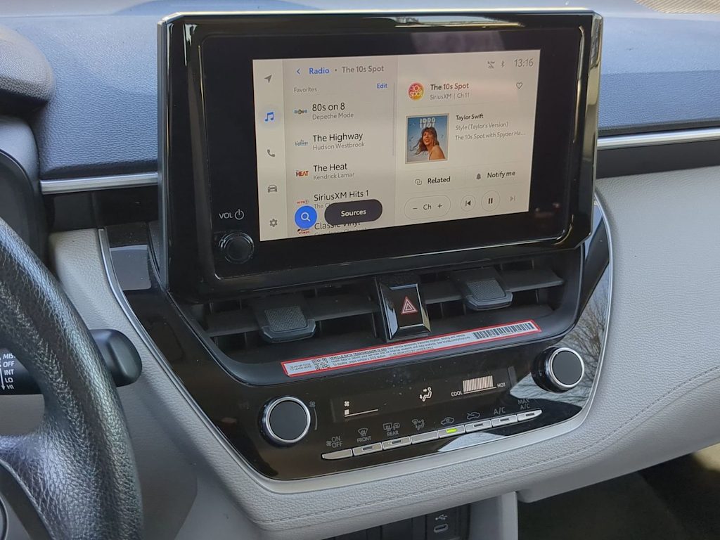 Thumbnail: 2025 Toyota Corolla Cross - 14