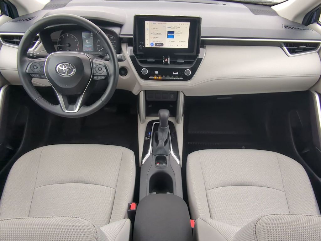 Thumbnail: 2025 Toyota Corolla Cross - 9