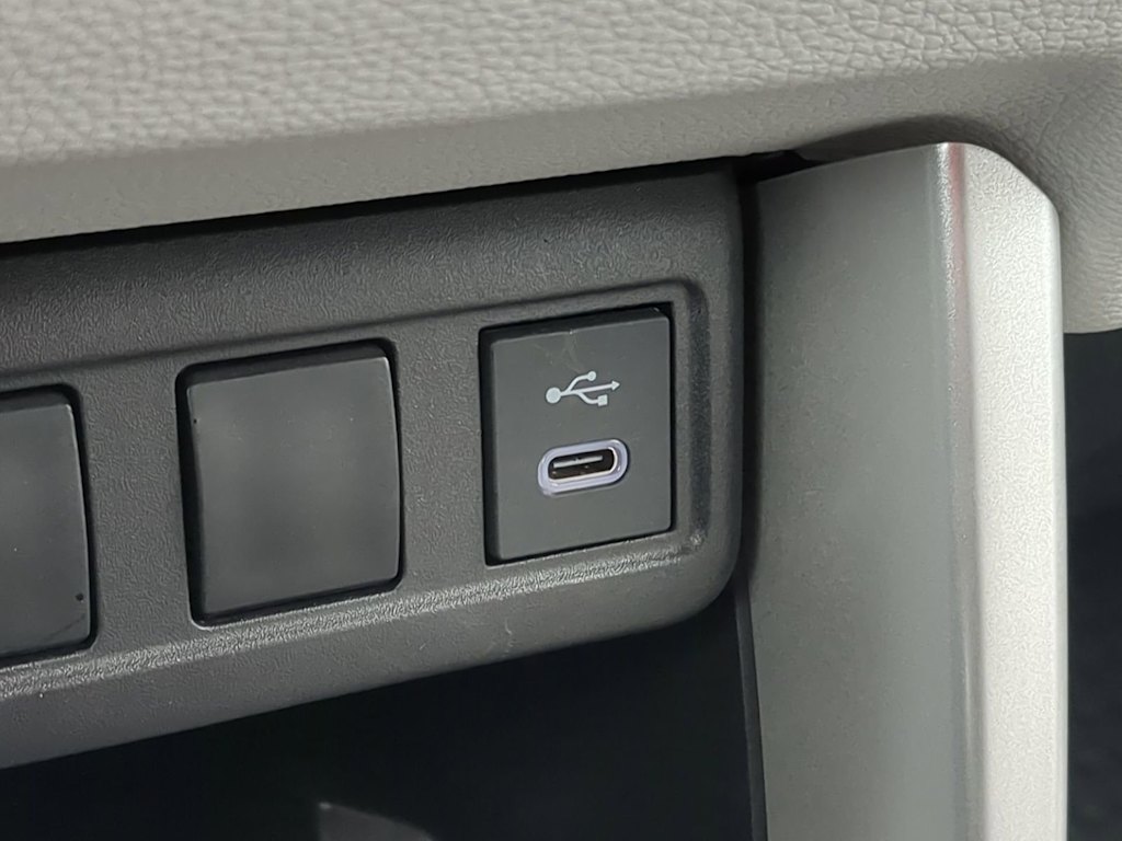 Thumbnail: 2025 Toyota Corolla Cross - 39