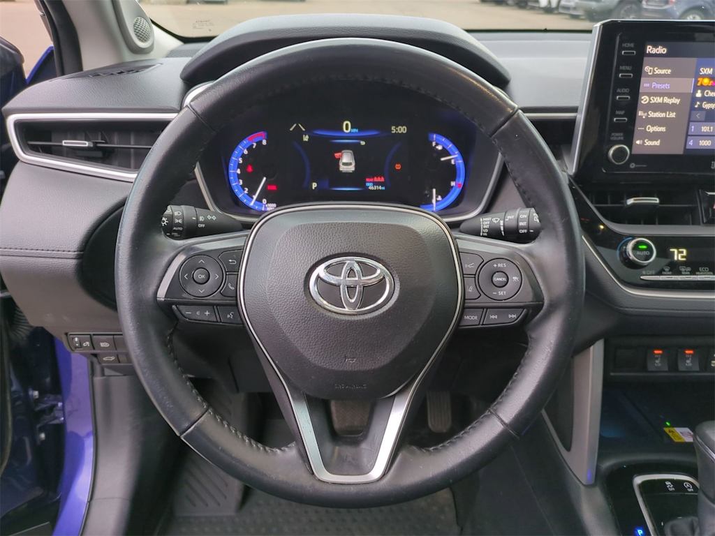 2022 Toyota Corolla Cross XLE 13