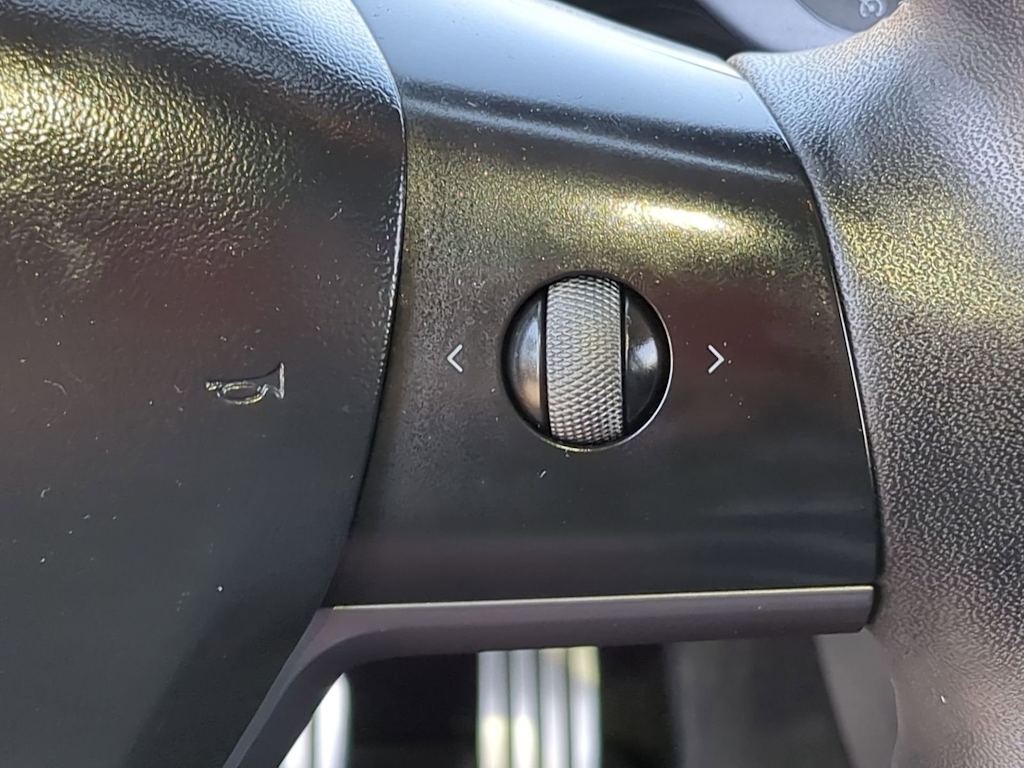 Thumbnail: 2022 Tesla Model Y - 26