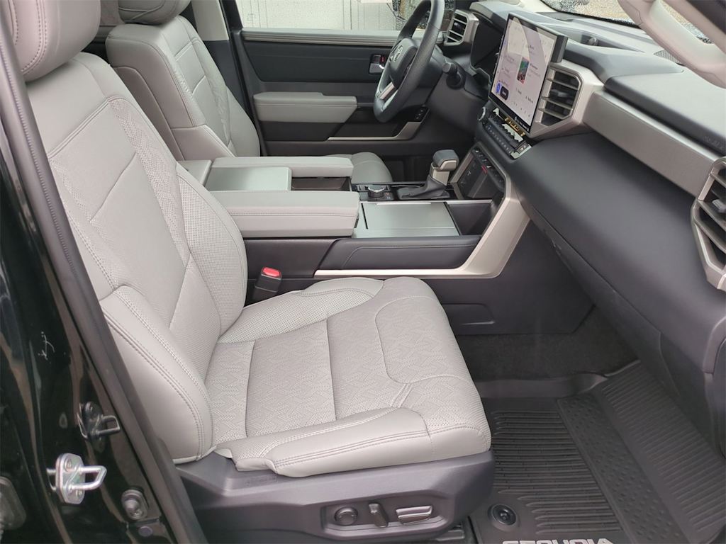 Thumbnail: 2024 Toyota Sequoia - 11